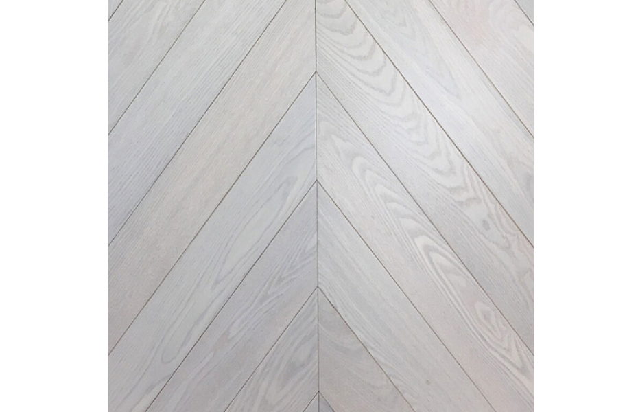 Wood Bee Herringbone Ясень Мунлайт браш матовый Moonlight, UV-лак gloss 5-9% (левая) ПОЛ СТРАНЫ