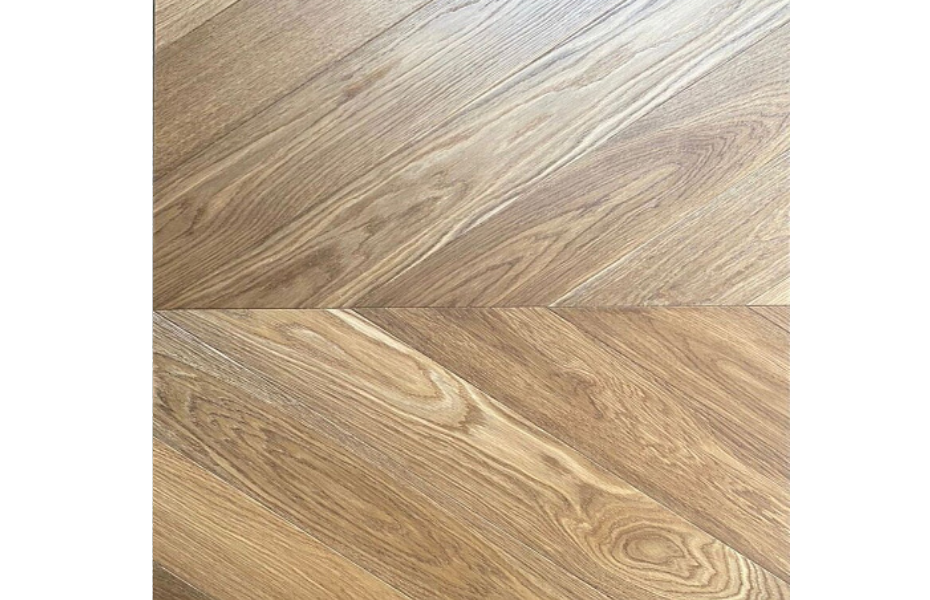 CROWNWOOD Urban Французская елка (45°) Дуб Milk натур-селект, Лак 125 x 785 x 14 / 1.57м2 ПОЛ СТРАНЫ