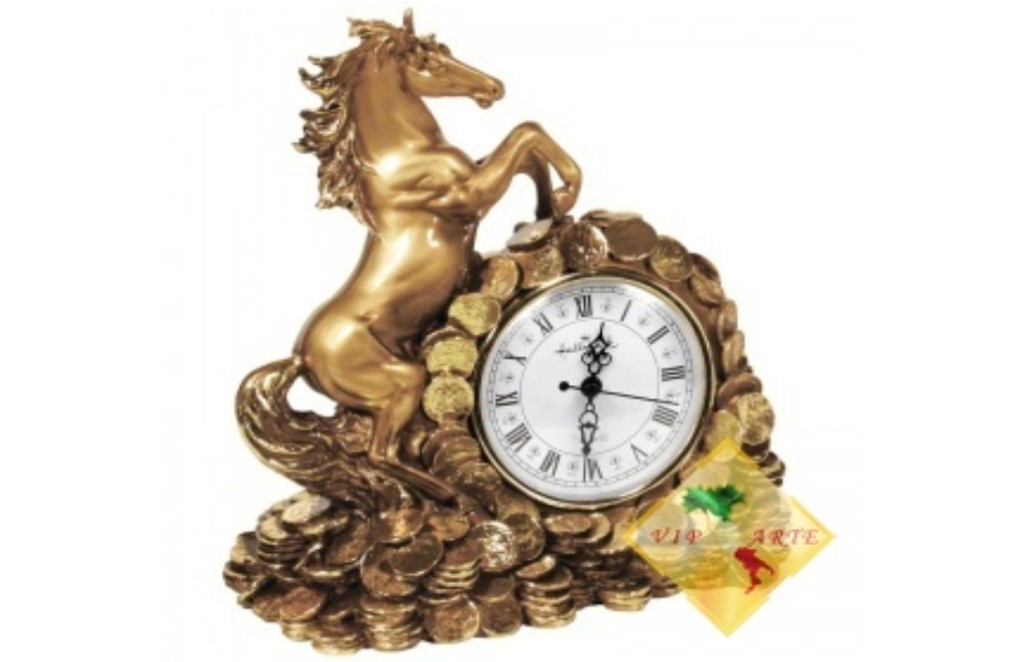Часы Royal Flame. Каминные часы медведь. Часы с лошадью. Лошадь с часами. Часы с пароходом