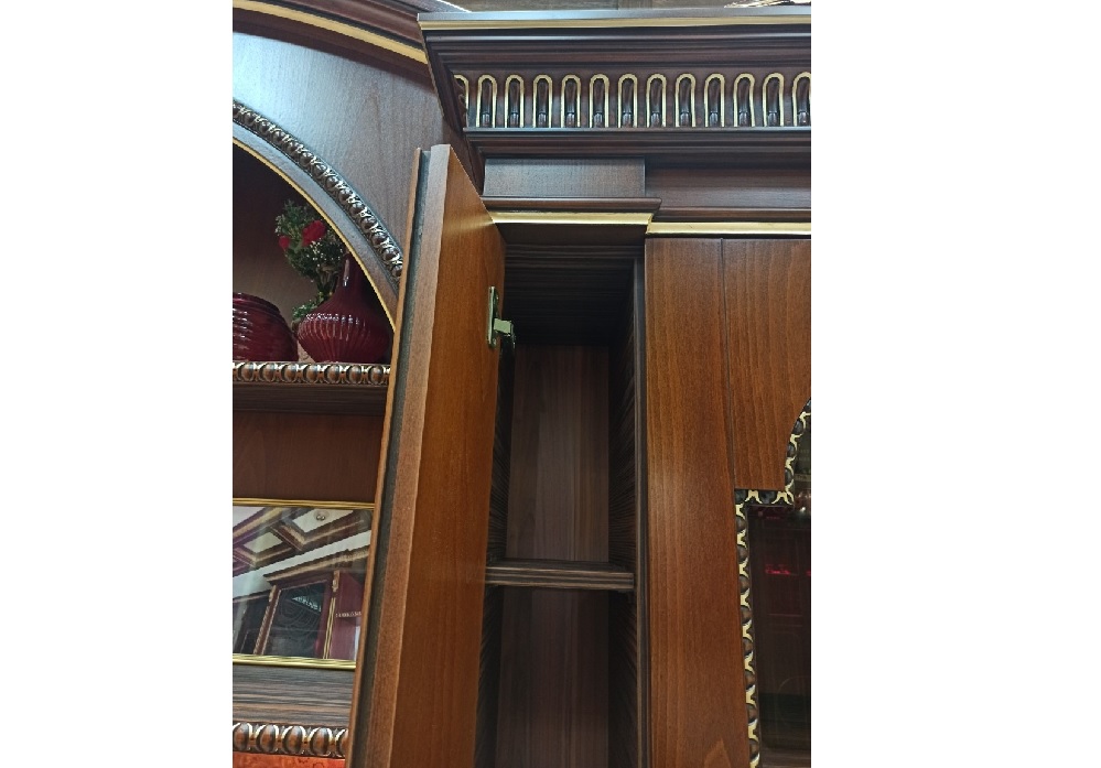 Шкаф BARONIAL ФАБРИКА ГУЛЕВИЧА