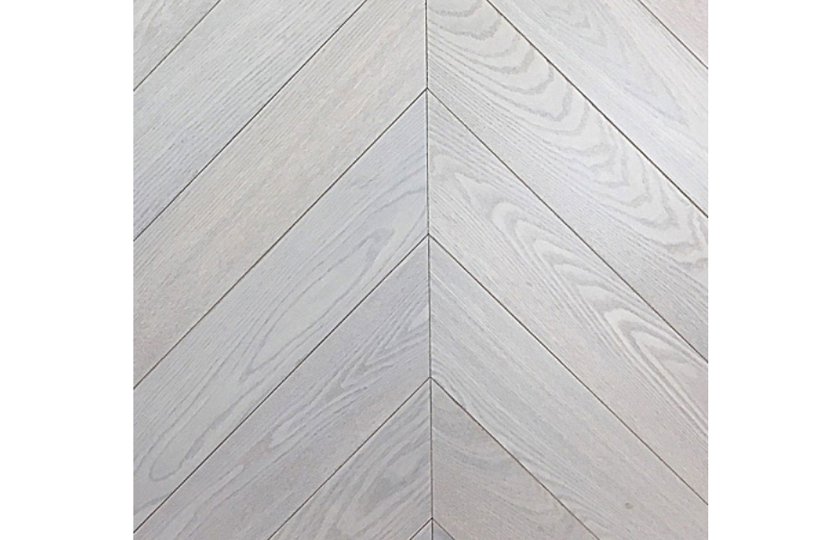 Wood Bee Chevron Ясень Мунлайт браш матовый Moonlight, UV-лак gloss 5-9% (левая) ПОЛ СТРАНЫ