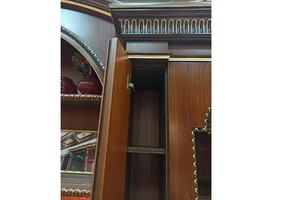 Шкаф BARONIAL ФАБРИКА ГУЛЕВИЧА