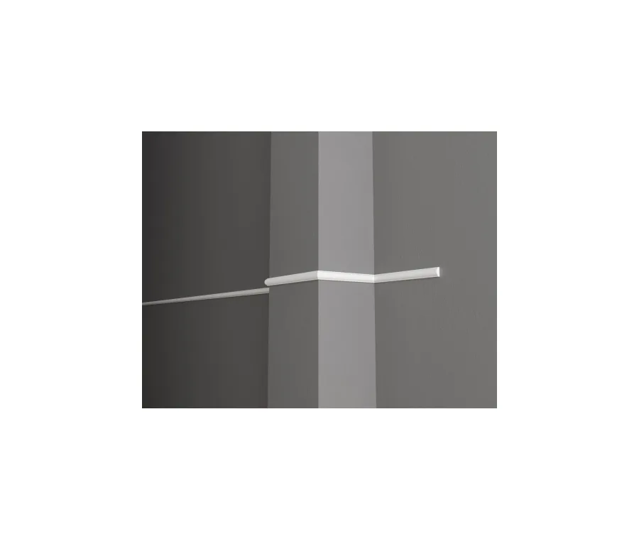 Молдинг полиуретановый 130 A 15*8 ПЛИНТУС ХОЛЛ