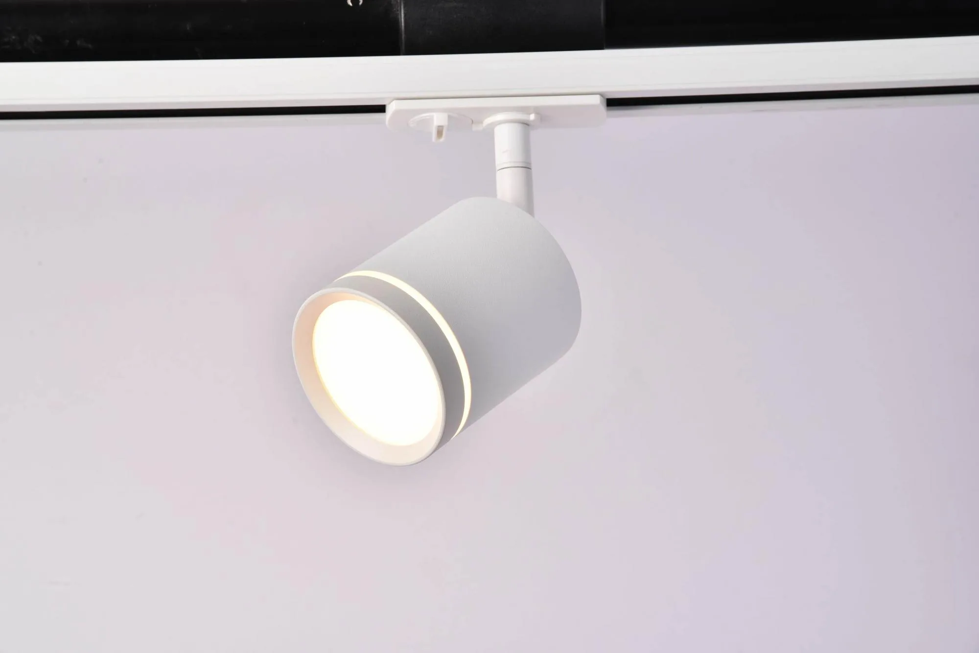 Трековый однофазный светодиодный светильник Maytoni Unity Orlo TR085-1-5W4K-W MAYTONI