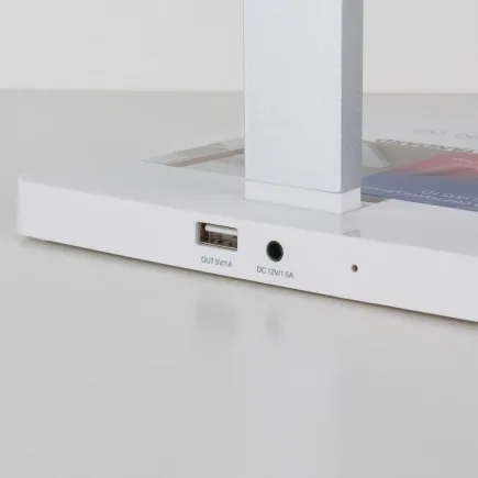 НАСТОЛЬНАЯ ЛАМПА ELEKTROSTANDARD LORI БЕЛЫЙ/СЕРЕБРЯНЫЙ (TL90510) 4690389112218 MNOGOROZETOK - МНОГОРОЗЕТОК